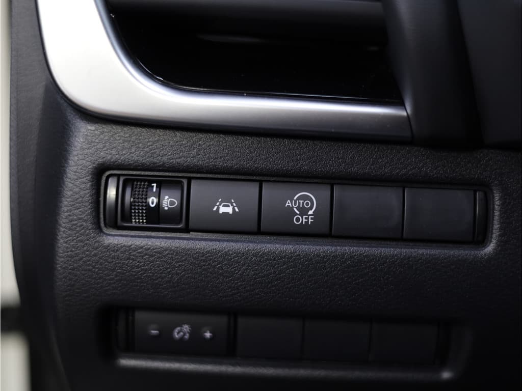 Nissan QASHQAI 1.3 MHEV Xtronic N-Connecta thumbnail 29