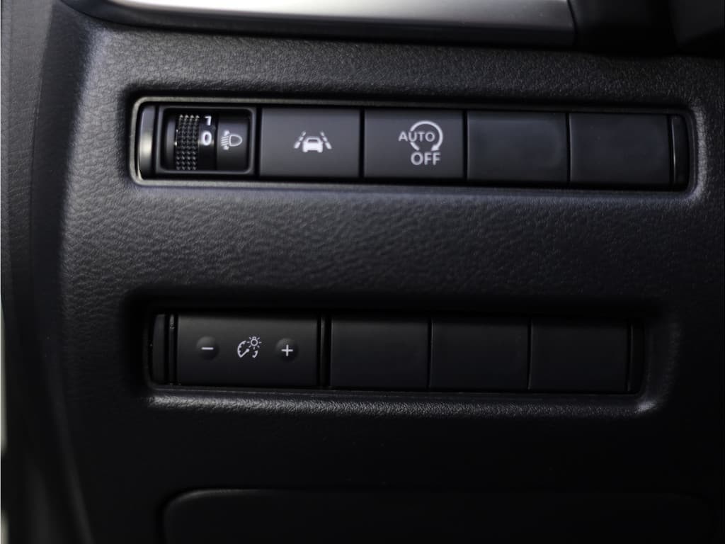 Nissan QASHQAI 1.3 MHEV Xtronic N-Connecta thumbnail 30