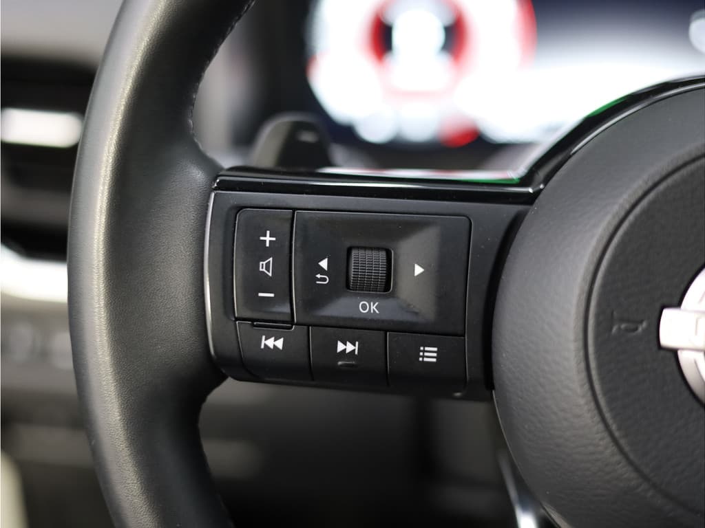 Nissan QASHQAI 1.3 MHEV Xtronic N-Connecta thumbnail 8