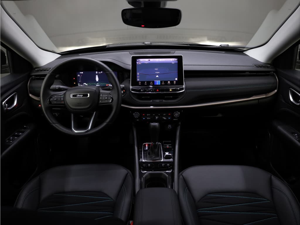 Jeep Compass 4xe 240 Plug-in Hybrid Electric Upland Stoel-/stuur verwarming thumbnail 8