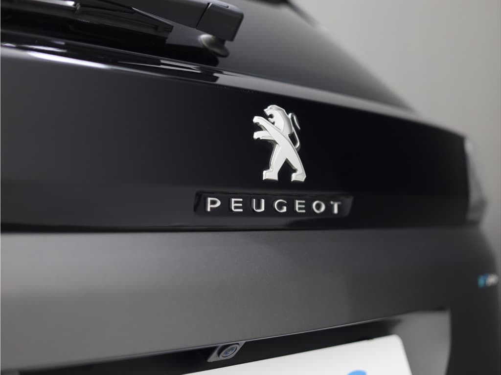 Peugeot 3008 1.6 HYbrid 300 GT Pack thumbnail 25