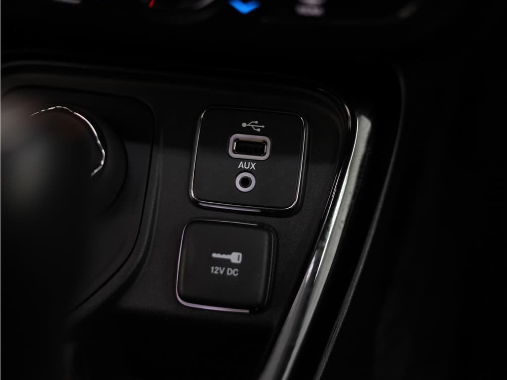 Jeep Compass 1.4 MultiAir Opening Edition Limited 4x4 thumbnail 33