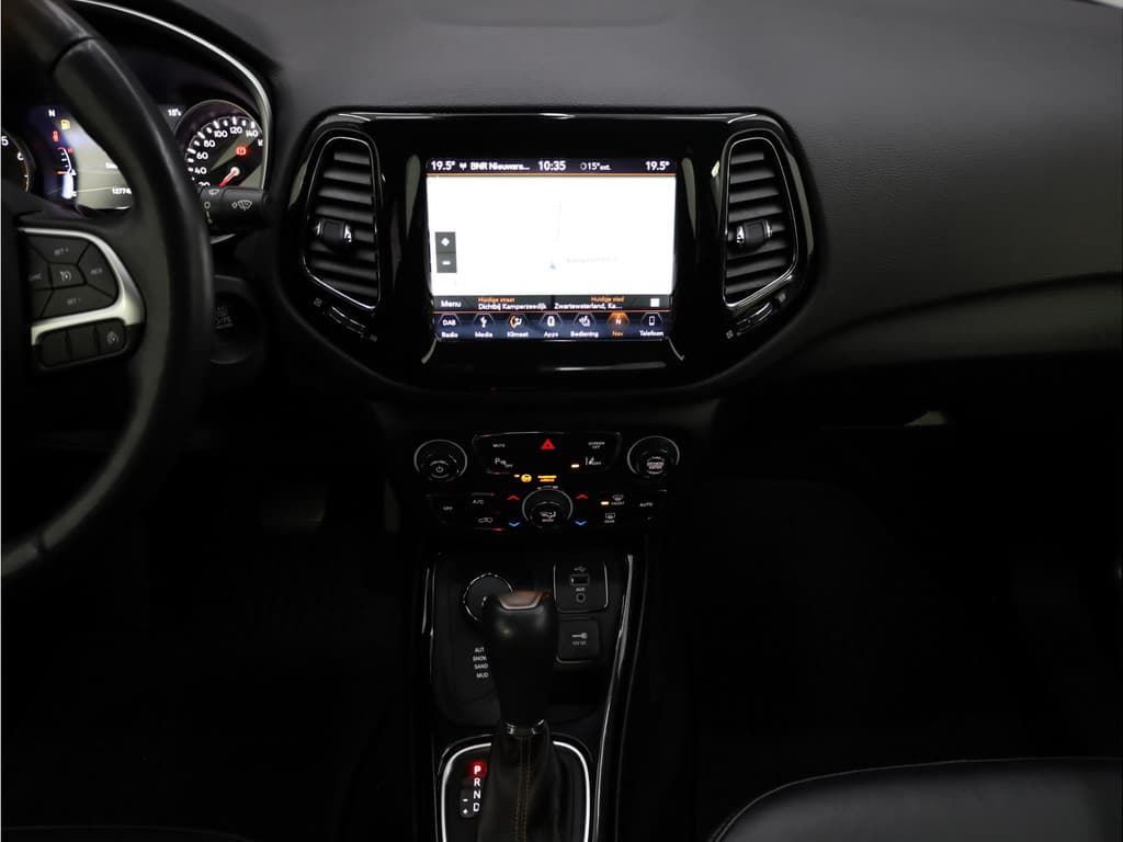 Jeep Compass 1.4 MultiAir Opening Edition Limited 4x4 thumbnail 36