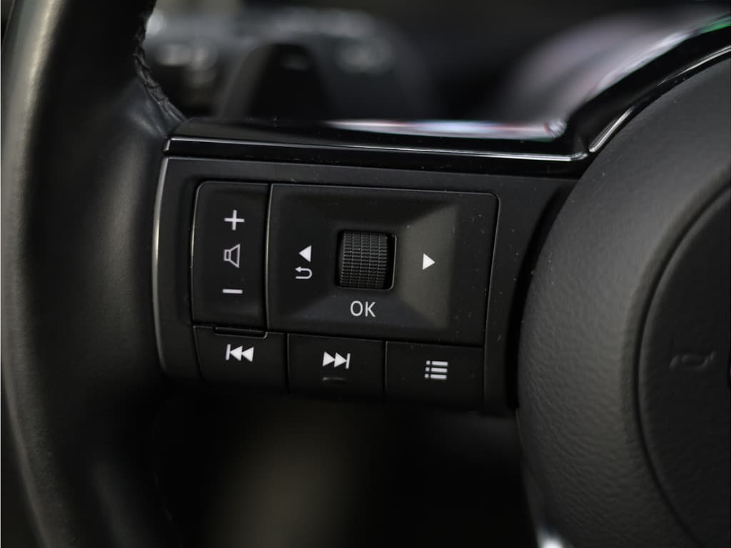 Nissan QASHQAI 1.3 MHEV Xtronic N-Connecta thumbnail 26