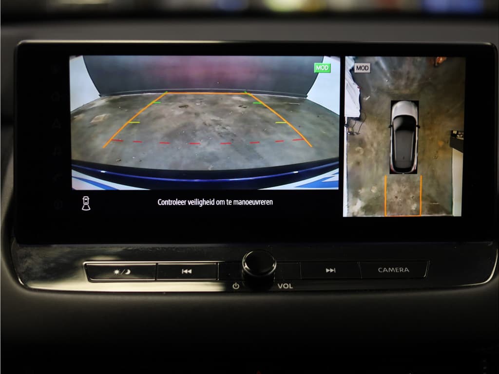 Nissan QASHQAI 1.3 MHEV Xtronic N-Connecta thumbnail 7