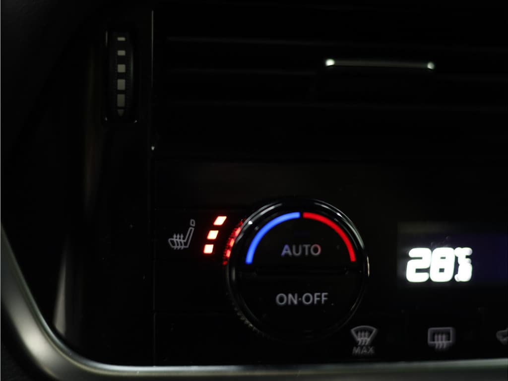 Nissan QASHQAI 1.3 MHEV Xtronic N-Connecta thumbnail 10