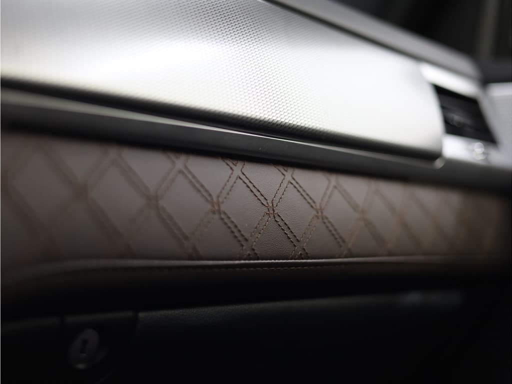 SsangYong Rexton 2.2 e-XDi Sapphire Elegance thumbnail 40