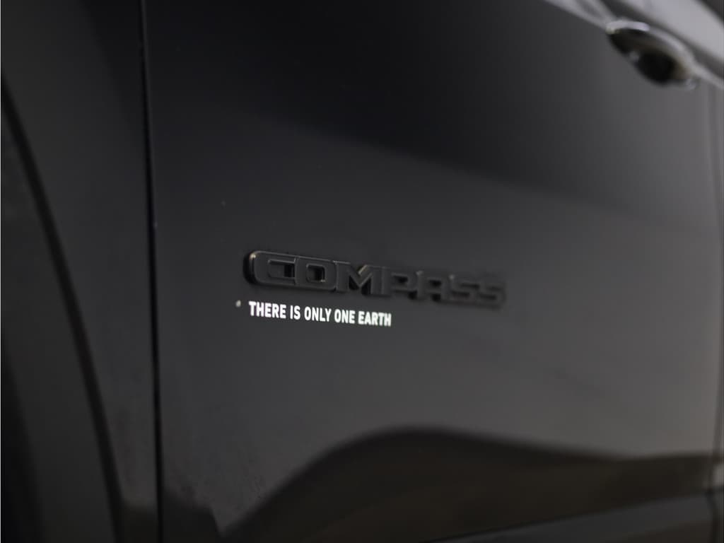 Jeep Compass 4xe 240 Plug-in Hybrid Upland thumbnail 19