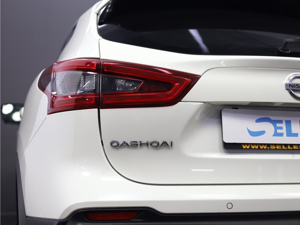 Nissan QASHQAI 1.2 N-Connecta thumbnail 20