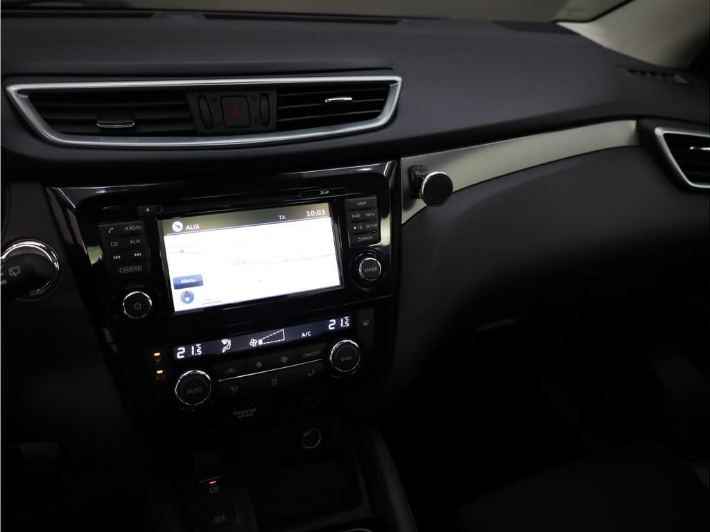 Nissan QASHQAI 1.2 N-Connecta thumbnail 7