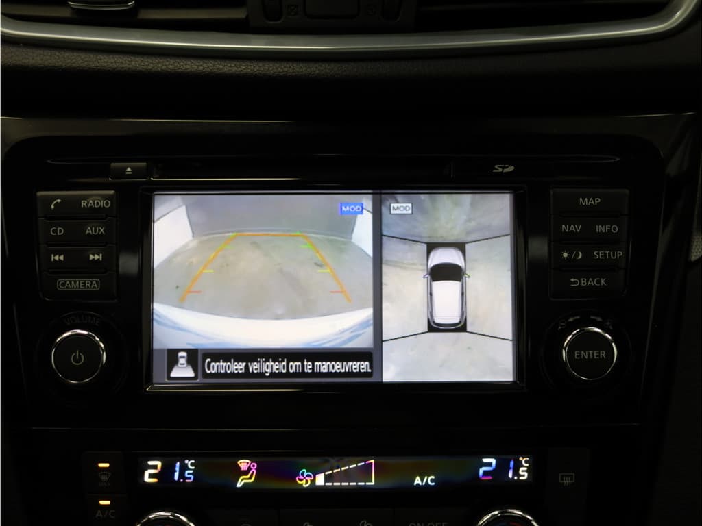 Nissan QASHQAI 1.2 N-Connecta thumbnail 8