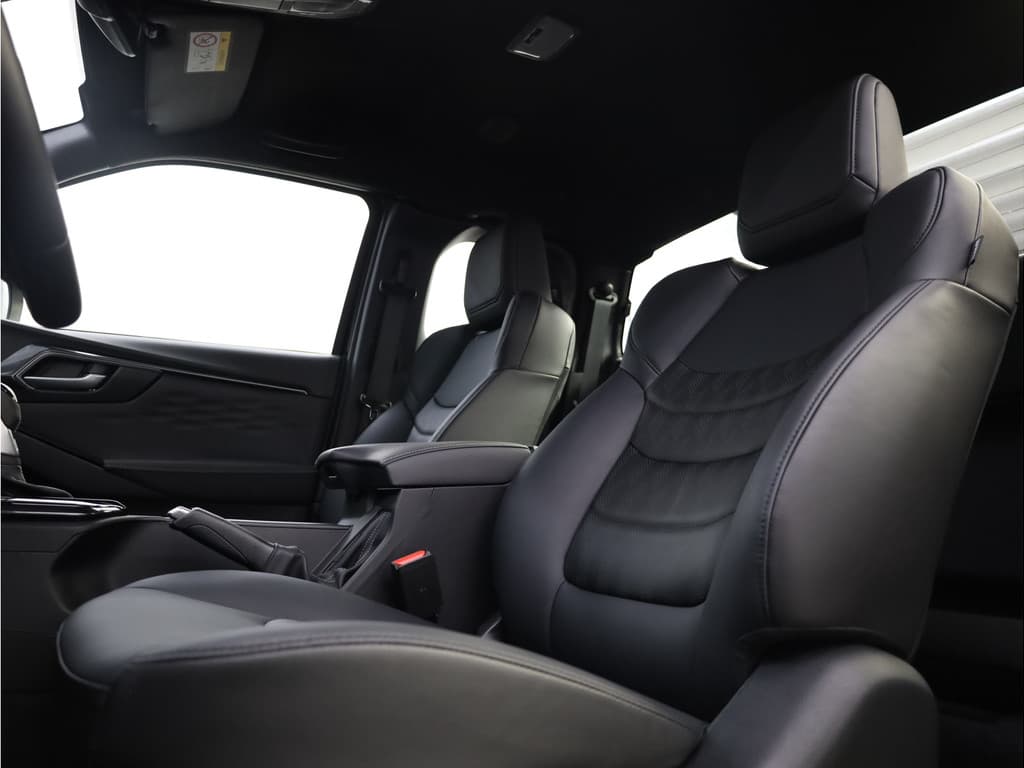 Isuzu D-max EV EXTENDED CAB 4WD LSX AT thumbnail 11