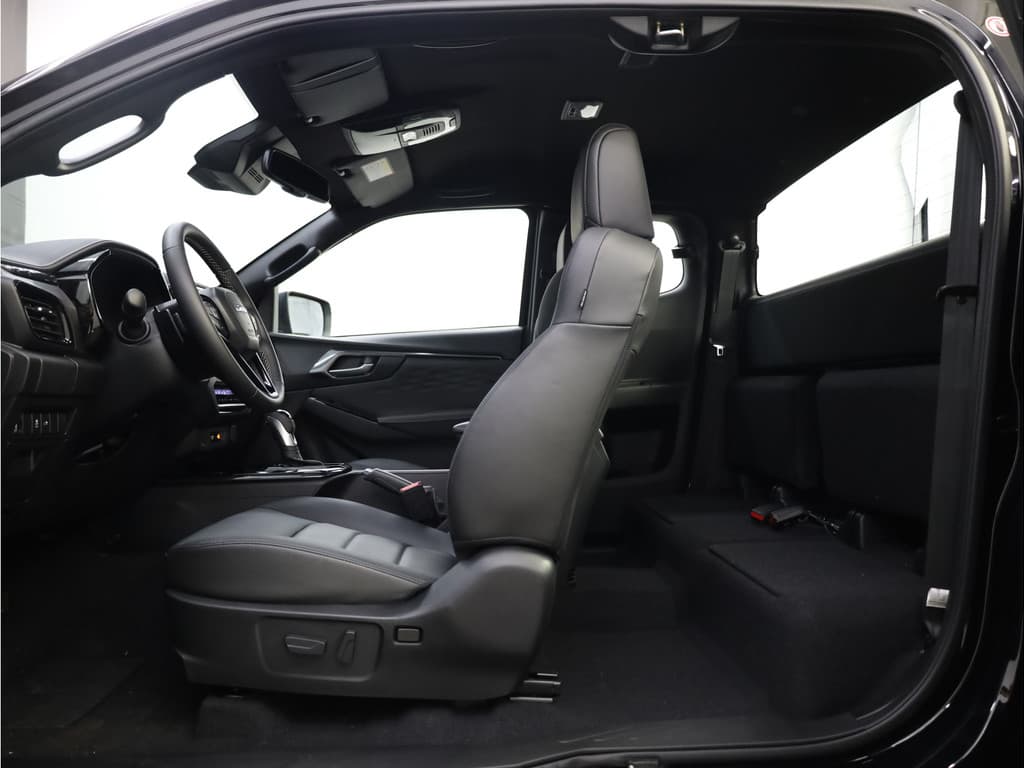 Isuzu D-max EV EXTENDED CAB 4WD LSX AT thumbnail 12