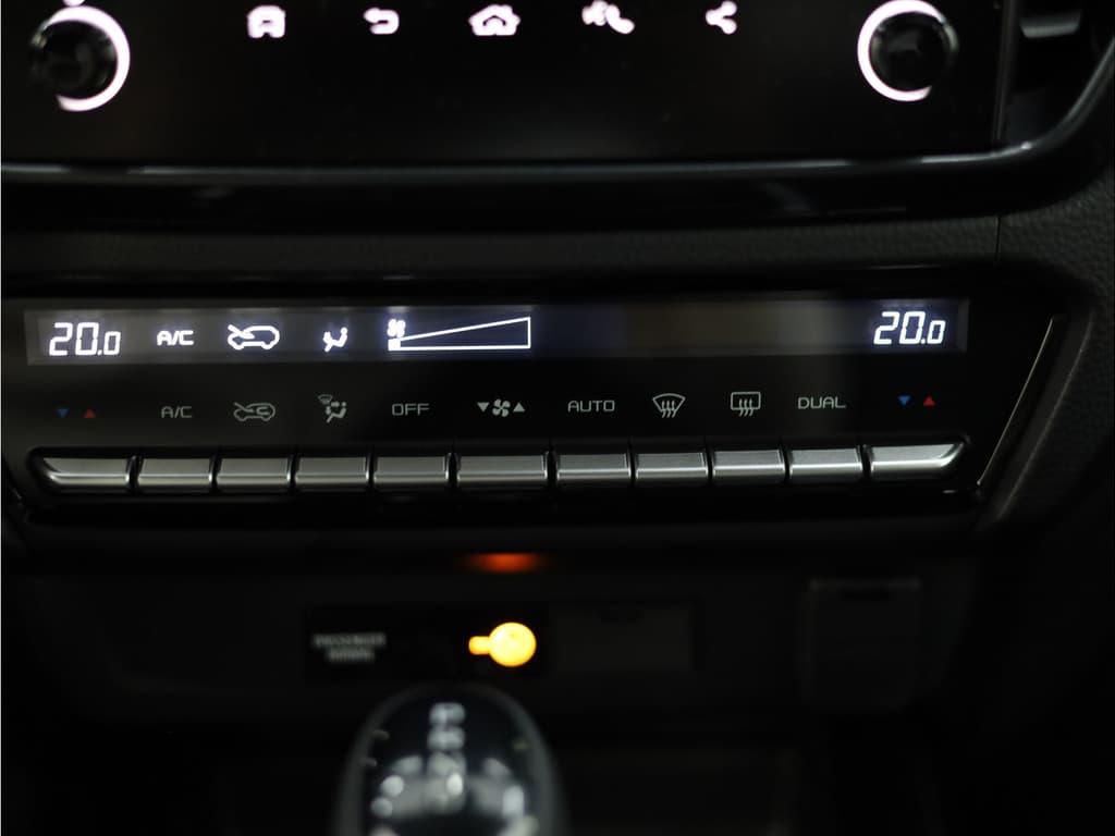 Isuzu D-max EV EXTENDED CAB 4WD LSX AT thumbnail 41