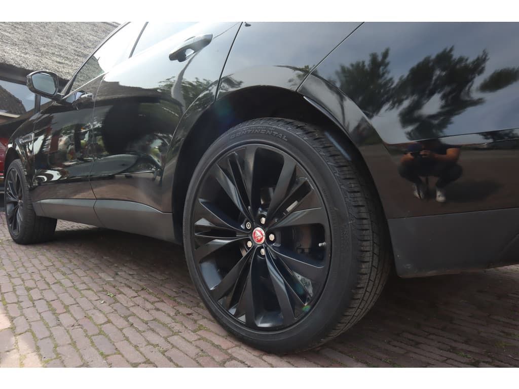 Jaguar F-Pace 3.0 Portfolio AWD 30d Navigatie thumbnail 13