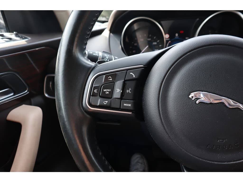 Jaguar F-Pace 3.0 Portfolio AWD 30d Navigatie thumbnail 20