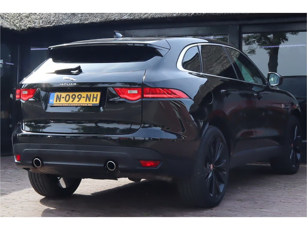 Jaguar F-Pace 3.0 Portfolio AWD 30d Navigatie thumbnail 22