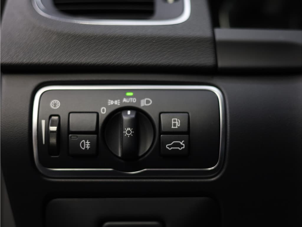 Volvo V60 1.5 T3 Nordic+ thumbnail 23