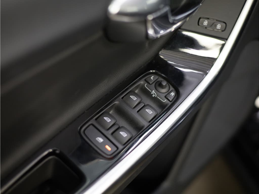 Volvo V60 1.5 T3 Nordic+ thumbnail 26