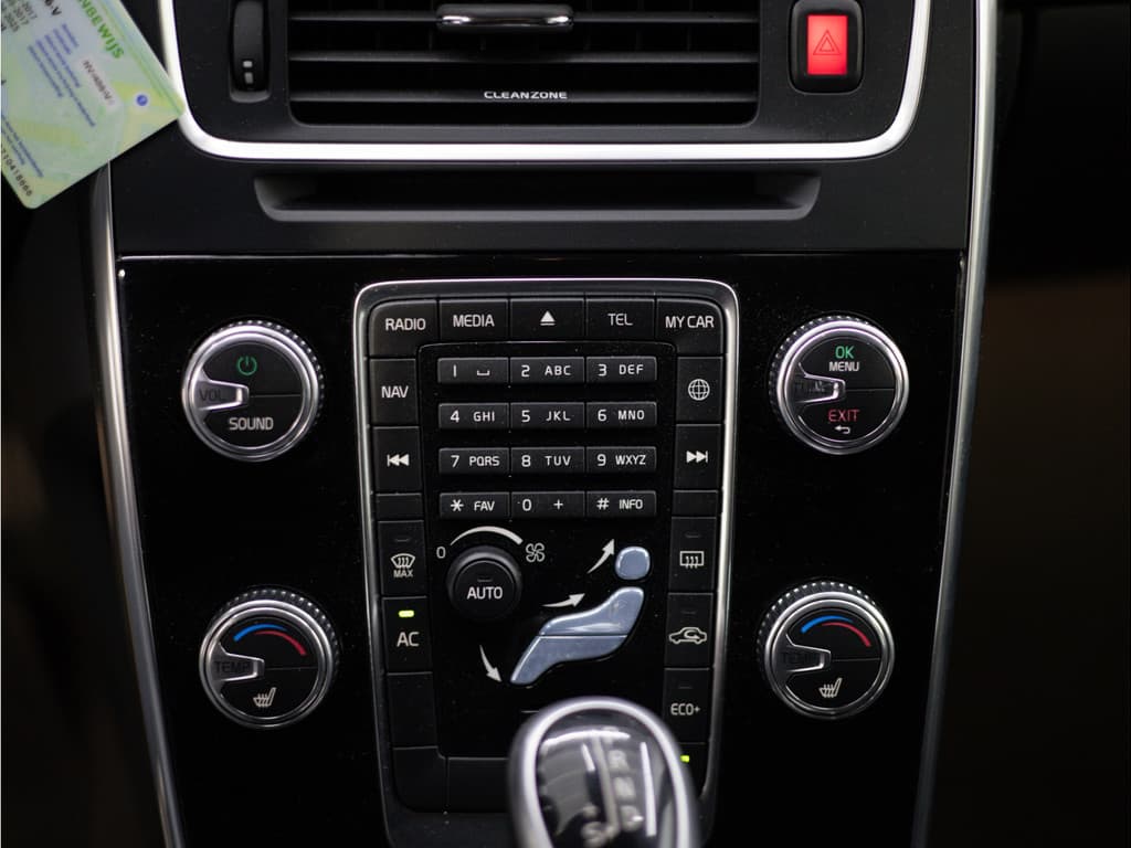 Volvo V60 1.5 T3 Nordic+ thumbnail 10