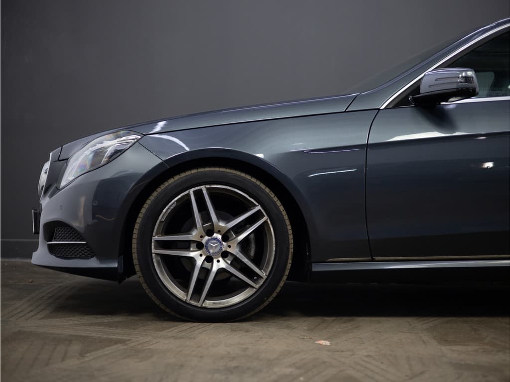 Mercedes-Benz E-Klasse 220 BlueTEC Lease Edition thumbnail 3