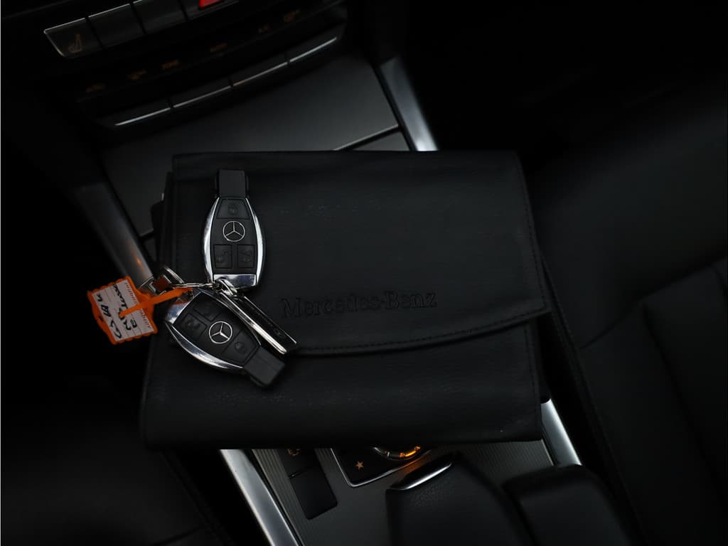 Mercedes-Benz E-Klasse 220 BlueTEC Lease Edition thumbnail 10