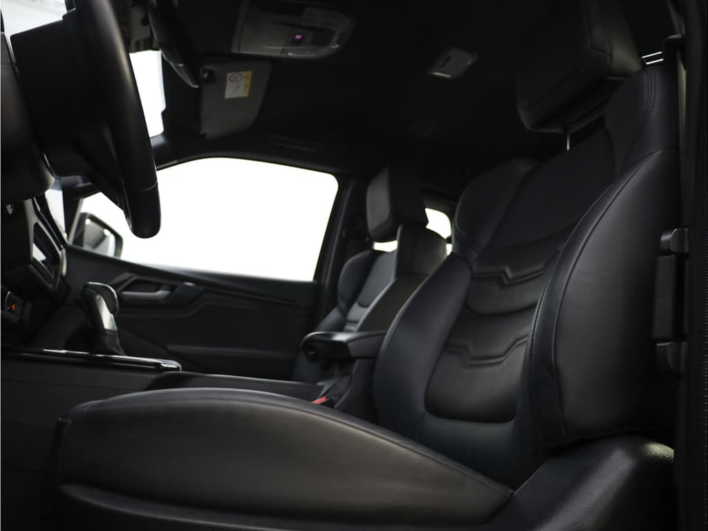 Isuzu D-max LSX 4WD Extended Cab thumbnail 6