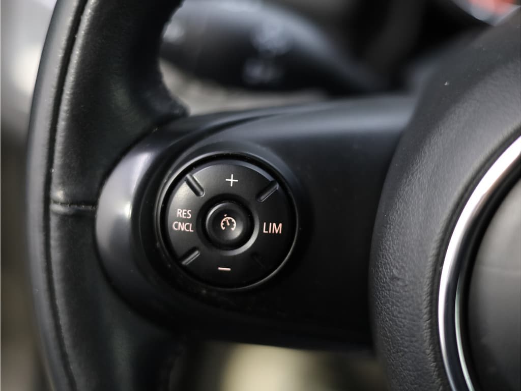 MINI Countryman 1.5 Cooper Business Edition thumbnail 23