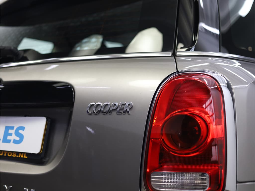 MINI Countryman 1.5 Cooper Business Edition thumbnail 28