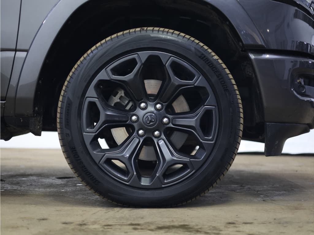 Dodge Ram 1500 5.7 V8 4x4 Crew Cab Limited LPG Onderbouw thumbnail 22