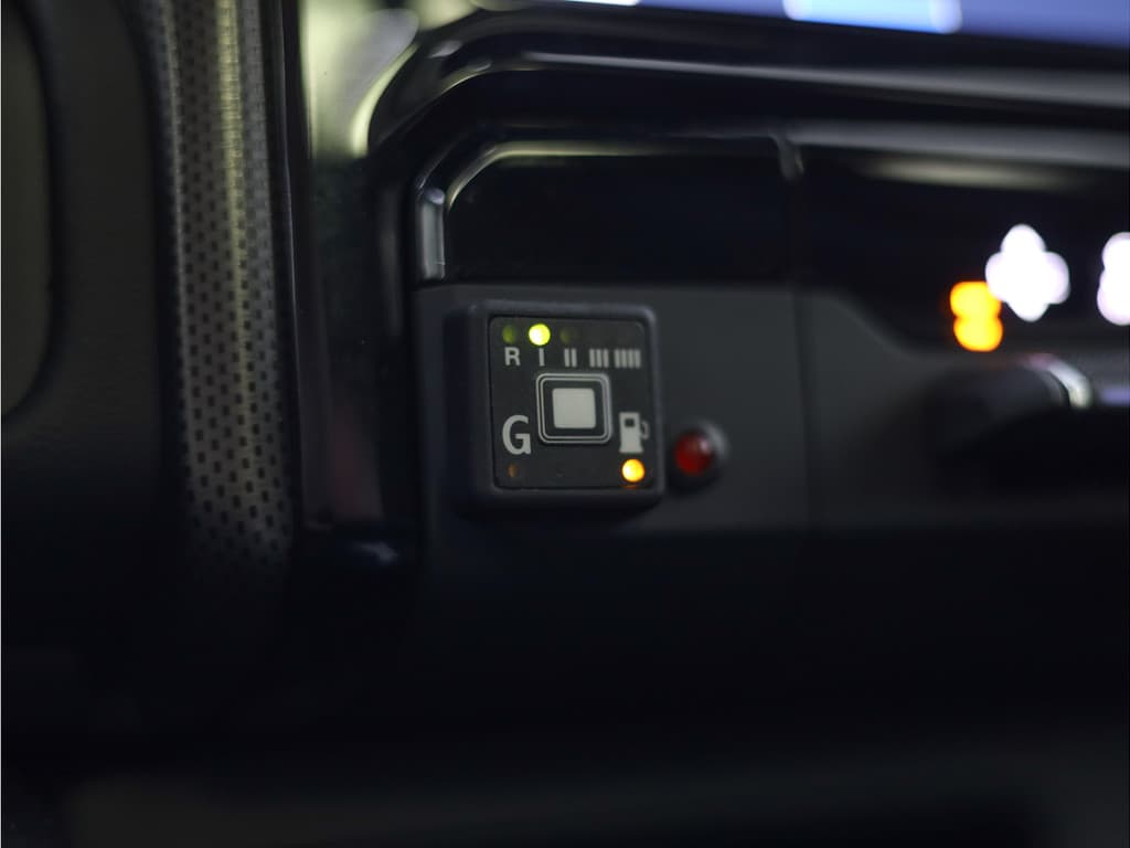 Dodge Ram 1500 5.7 V8 4x4 Crew Cab Limited LPG Onderbouw thumbnail 33