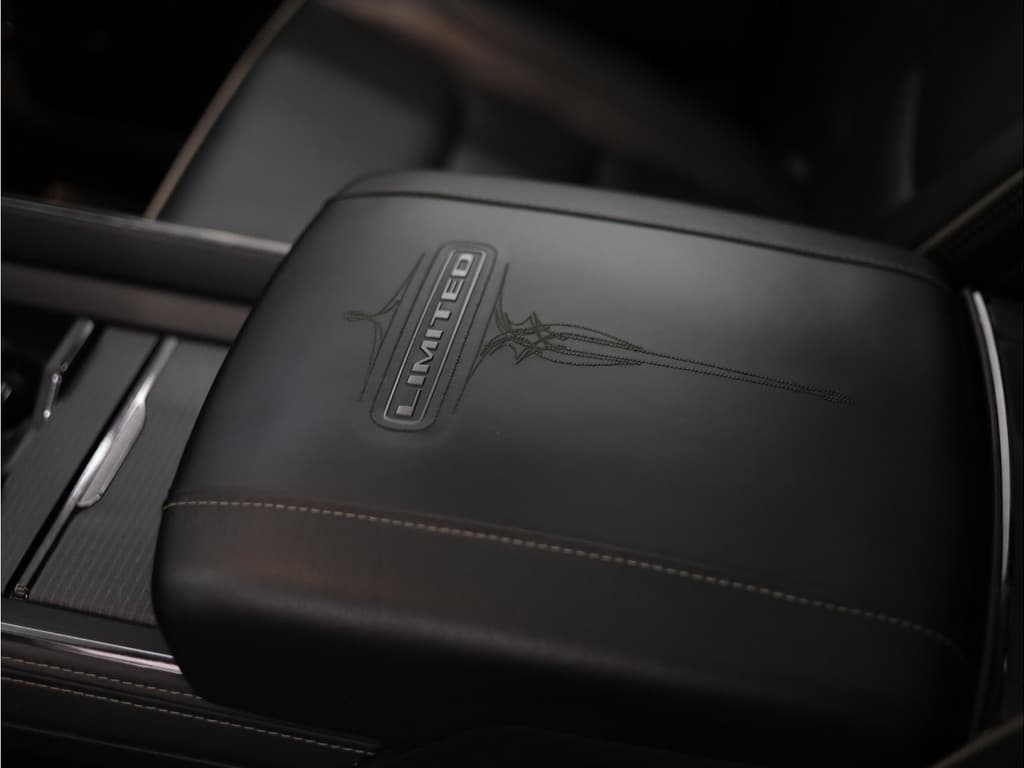 Dodge Ram 1500 5.7 V8 4x4 Crew Cab Limited LPG Onderbouw thumbnail 42