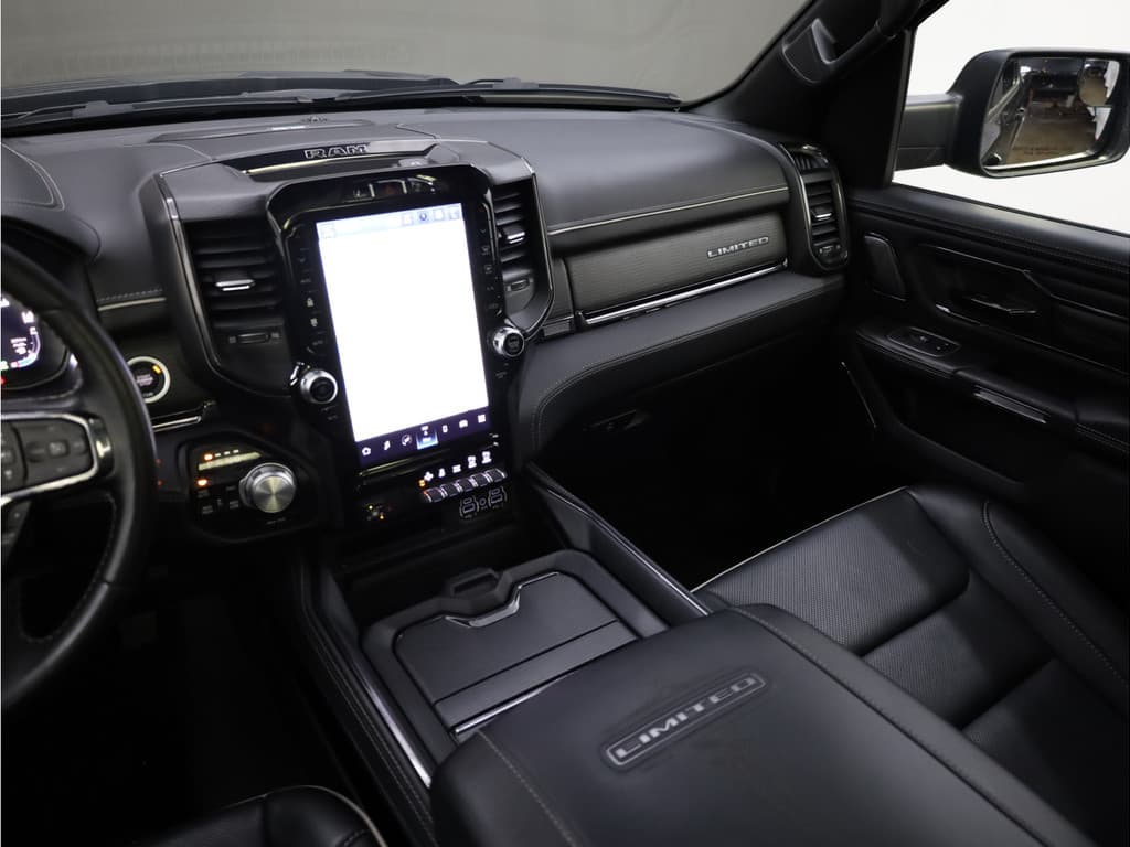 Dodge Ram 1500 5.7 V8 4x4 Crew Cab Limited LPG Onderbouw thumbnail 10