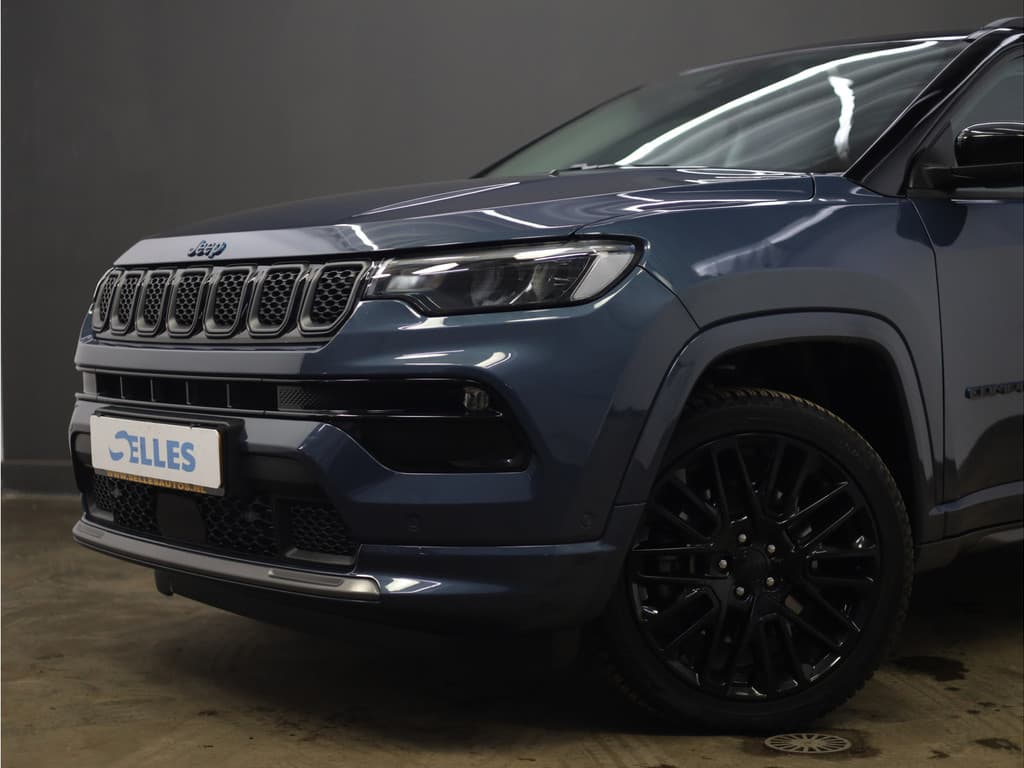 Jeep Compass 4xe 240 Plug-in Hybrid Electric S thumbnail 15