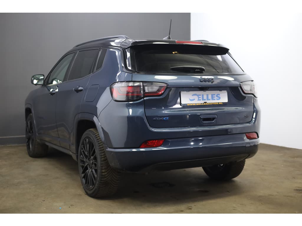 Jeep Compass 4xe 240 Plug-in Hybrid Electric S thumbnail 27