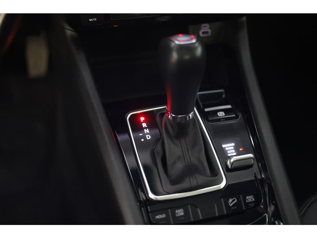 Jeep Compass 4xe 240 Plug-in Hybrid Electric S thumbnail 10