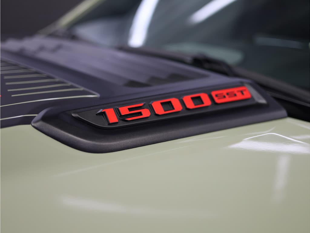 Dodge Ram 1500 2025 3.0L HURRICANE LARAMIE Night thumbnail 15