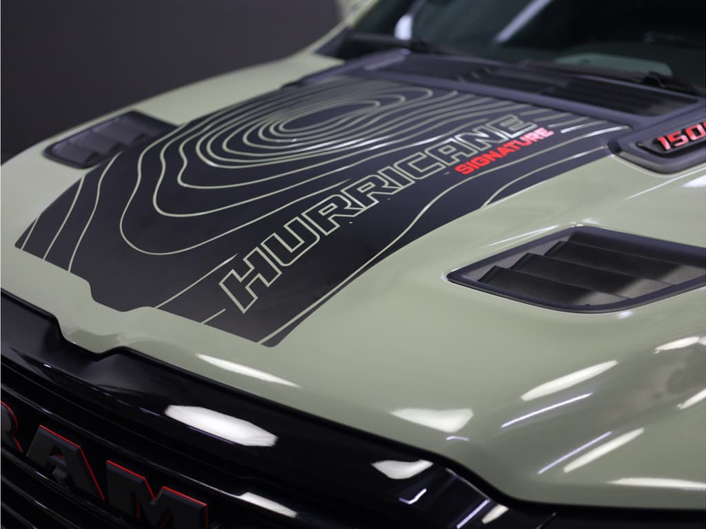 Dodge Ram 1500 2025 3.0L HURRICANE LARAMIE Night thumbnail 16