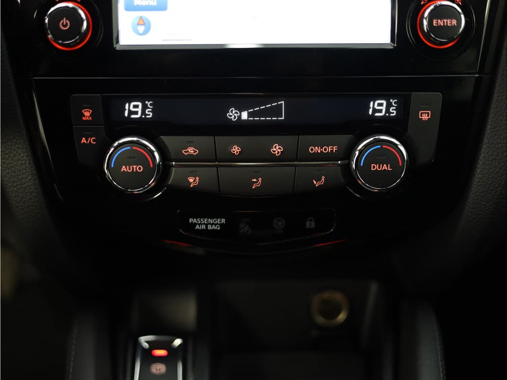 Nissan QASHQAI 1.2 Acenta Connect thumbnail 28