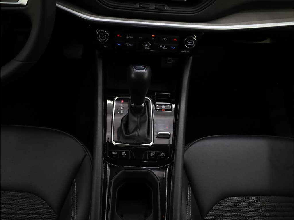 Jeep Compass 4xe 190 Plug-in Hybrid Electric Limited thumbnail 12