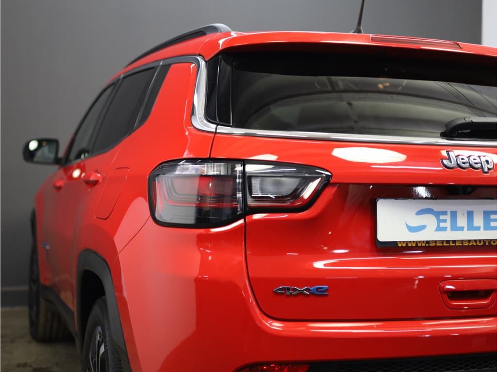 Jeep Compass 4xe 190 Plug-in Hybrid Electric Limited thumbnail 22