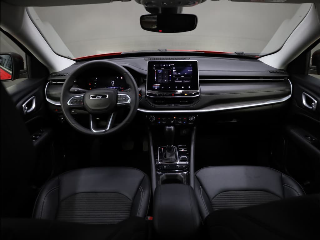 Jeep Compass 4xe 190 Plug-in Hybrid Electric Limited thumbnail 7