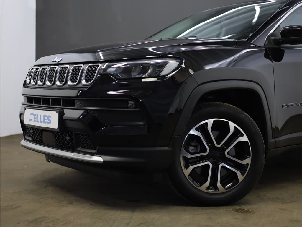 Jeep Compass 4xe 190 Plug-in Hybrid Electric Limited thumbnail 3