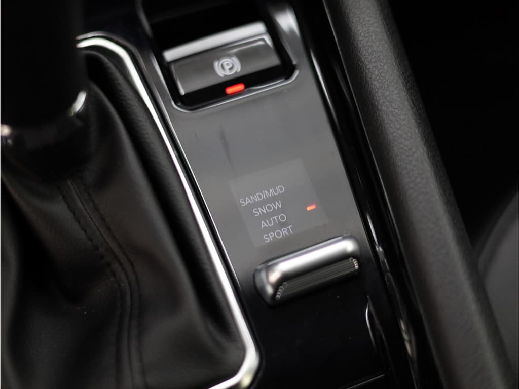 Jeep Compass 4xe 190 Plug-in Hybrid Electric Limited thumbnail 30