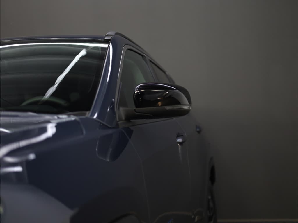 Jeep Compass 4xe 190 Plug-in Hybrid Electric Limited thumbnail 17