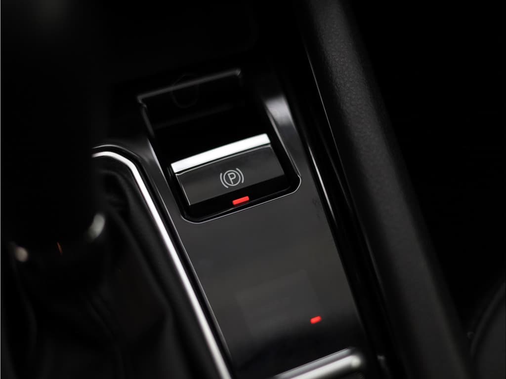 Jeep Compass 4xe 190 Plug-in Hybrid Electric Limited thumbnail 29