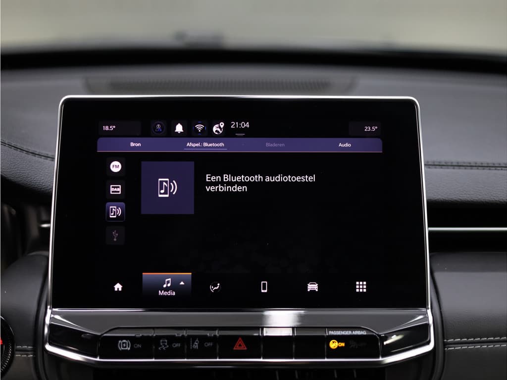 Jeep Compass 4xe 190 Plug-in Hybrid Electric Limited thumbnail 31