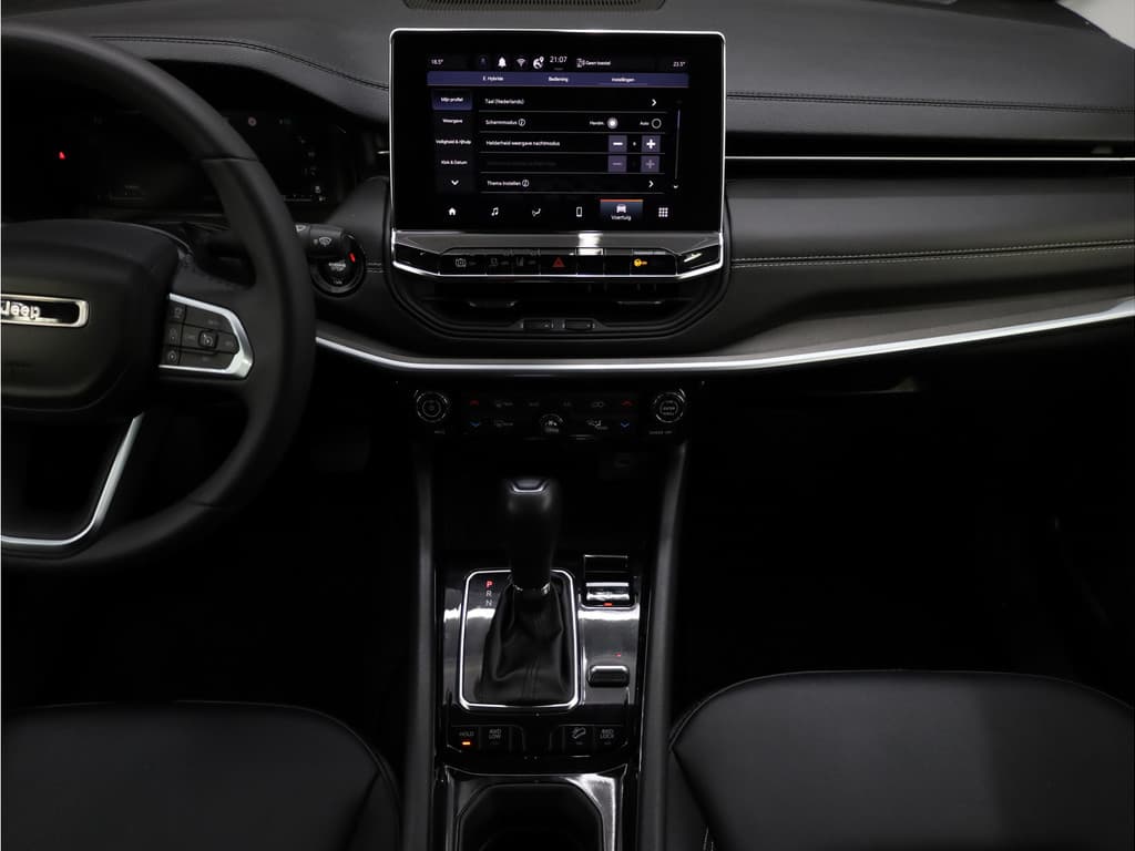 Jeep Compass 4xe 190 Plug-in Hybrid Electric Limited thumbnail 38