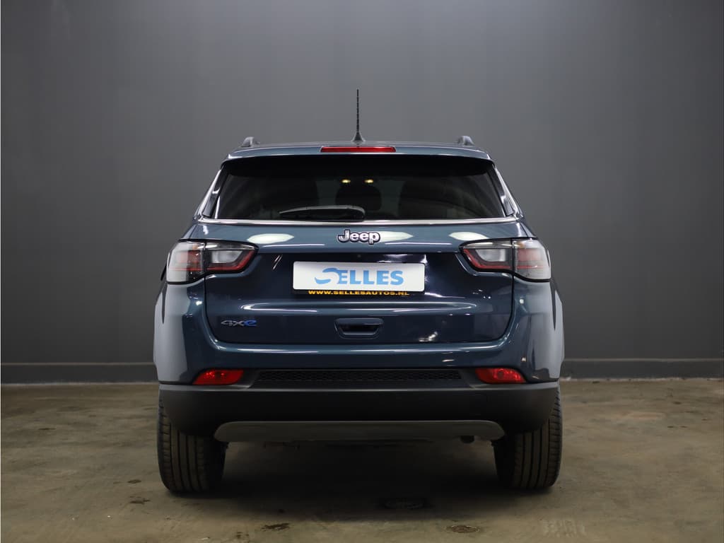 Jeep Compass 4xe 190 Plug-in Hybrid Electric Limited thumbnail 5