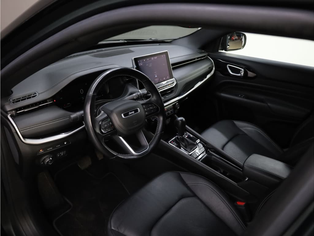 Jeep Compass 4xe 190 Plug-in Hybrid Electric Limited 80th Anniversary thumbnail 2